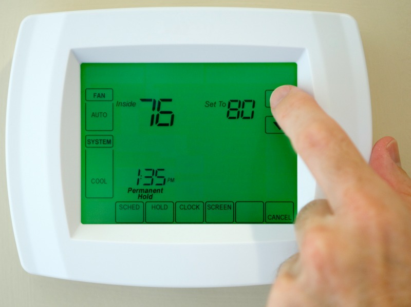 5 Signs Of A Failing Or Broken Thermostat